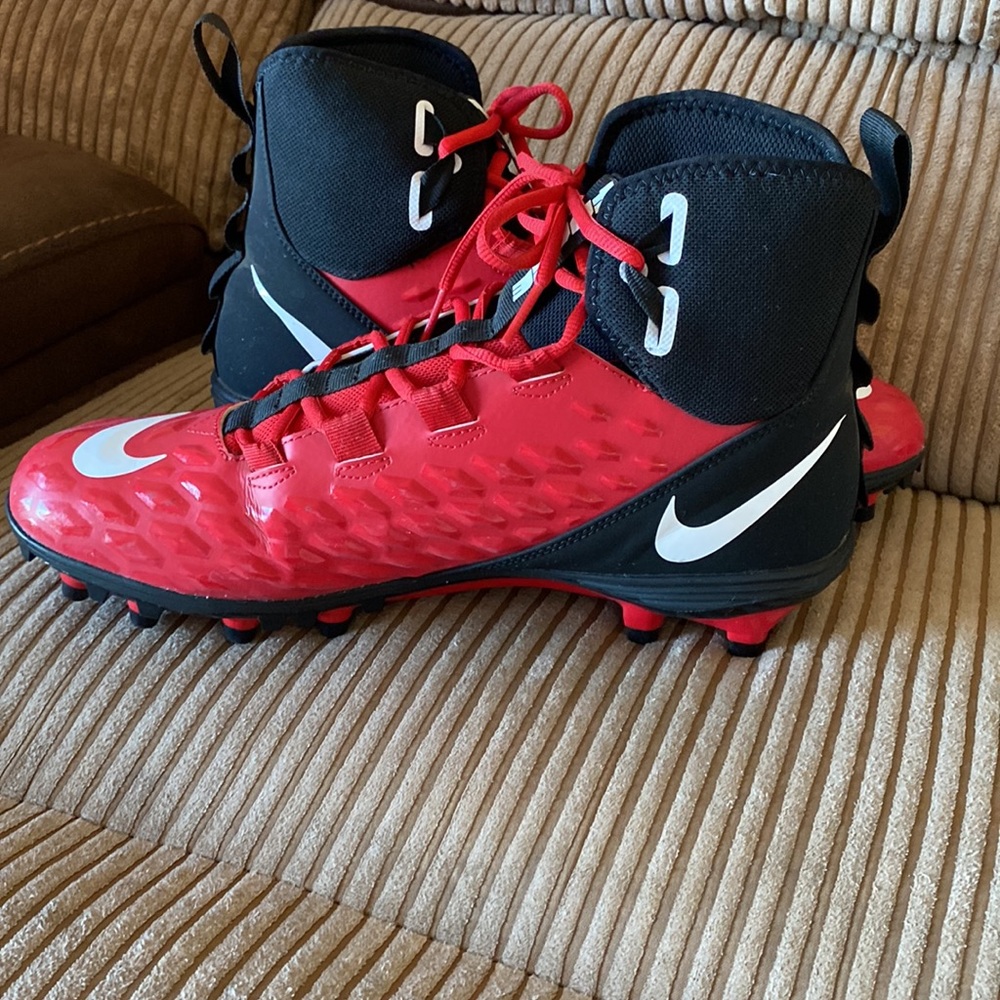 nike force savage varsity